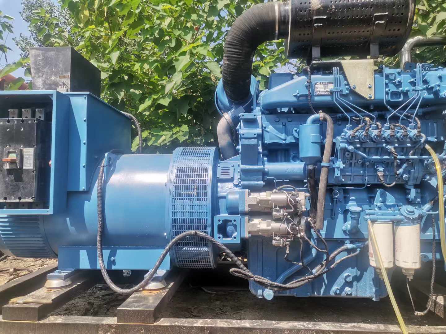 六枝特详细说明降低 800kW 柴油发电机输出电流波动的方法
