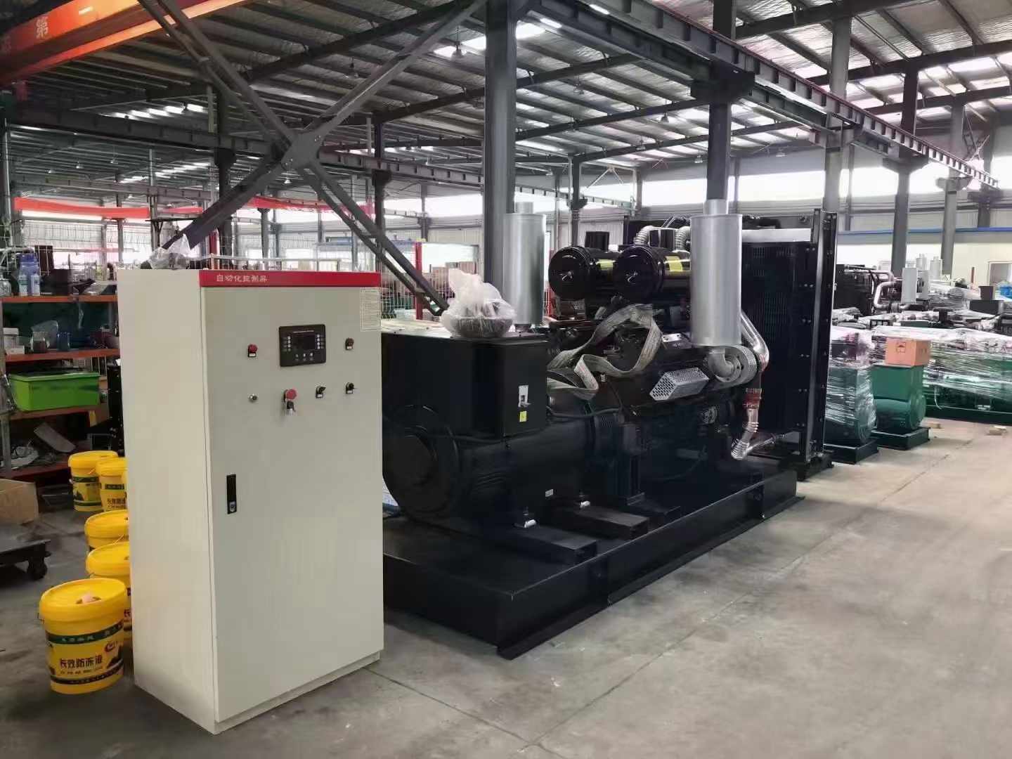 六枝特发电机2000kVA 负载需要多大的电缆？