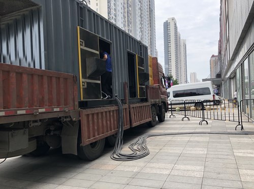 六枝特柴油发电机空气滤清器在不同季节的更换周期是否有差异？
