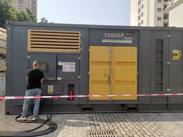 六枝特延长空气滤清器使用寿命的注意事项