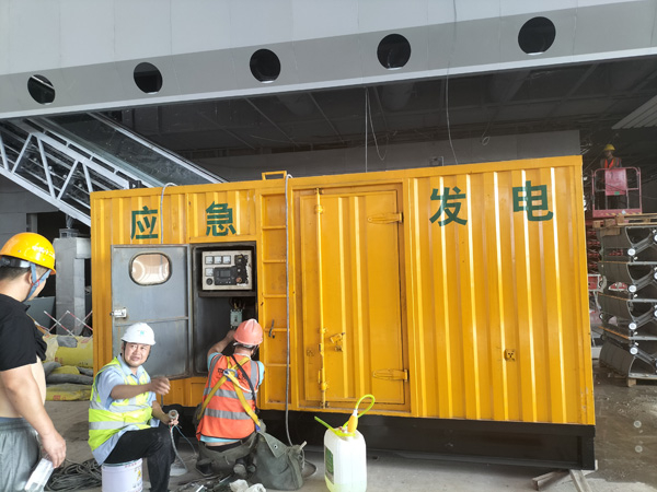 六枝特怎样判断空气滤清器是否需要更换？