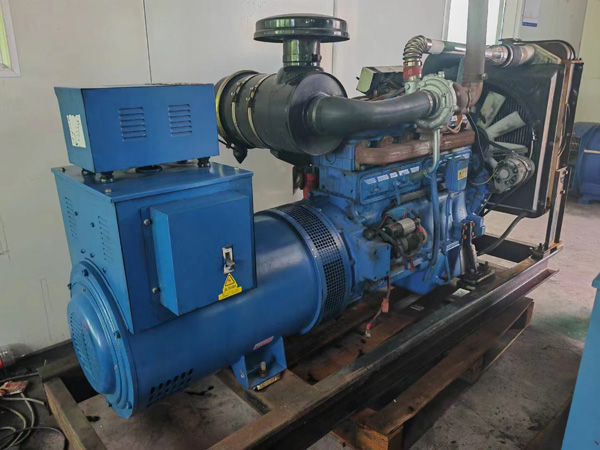 六枝特100kW柴油发电机组使用多级机油有哪些优缺点？